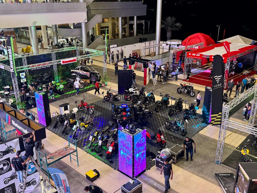 Stand 360° de EK en la ExpoMoto 2025