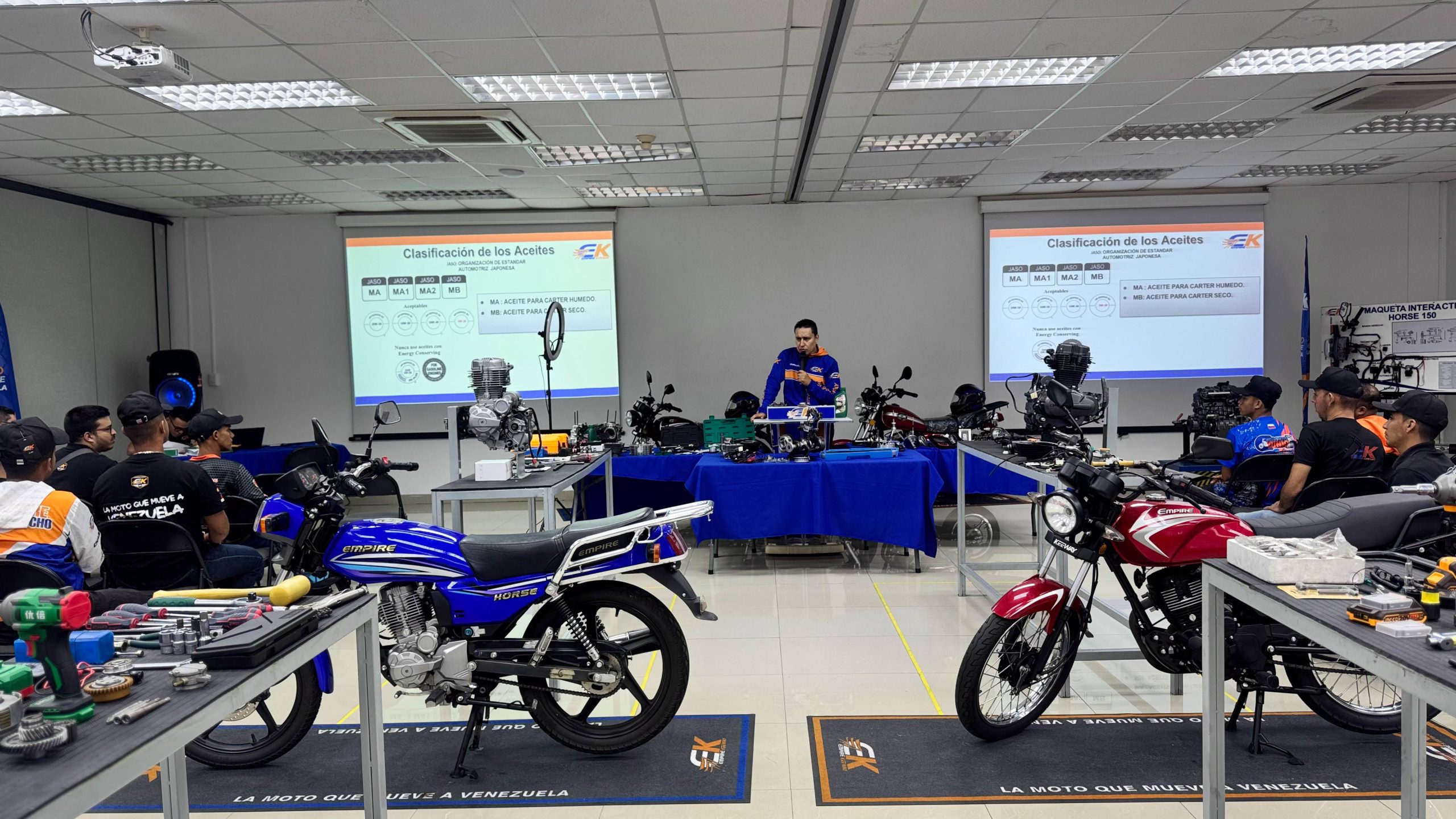 EK optimiza calidad de servicio postventa con capacitación para sus técnicos